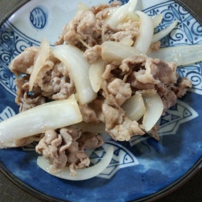 まめさん、こんにちは(^ ^)
醤油麹で豚肉が柔らか～♪
味付け簡単で美味しいレシピ今日もご馳走様でした☆